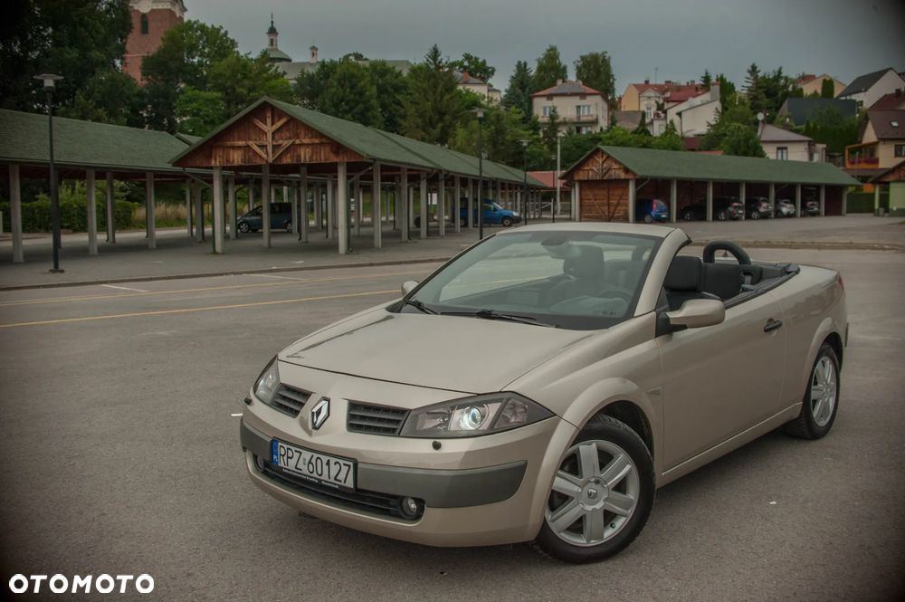 Renault Megane 2.0 Privilege - 9