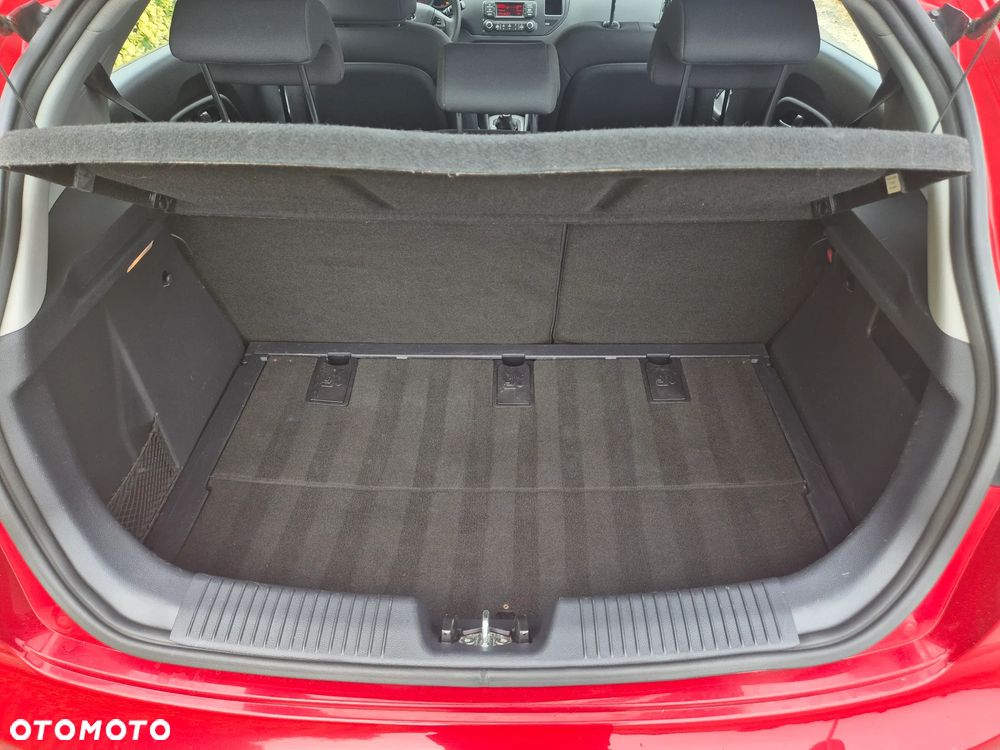 Kia Rio 1.1 CRDI Dream Team Edition - 10
