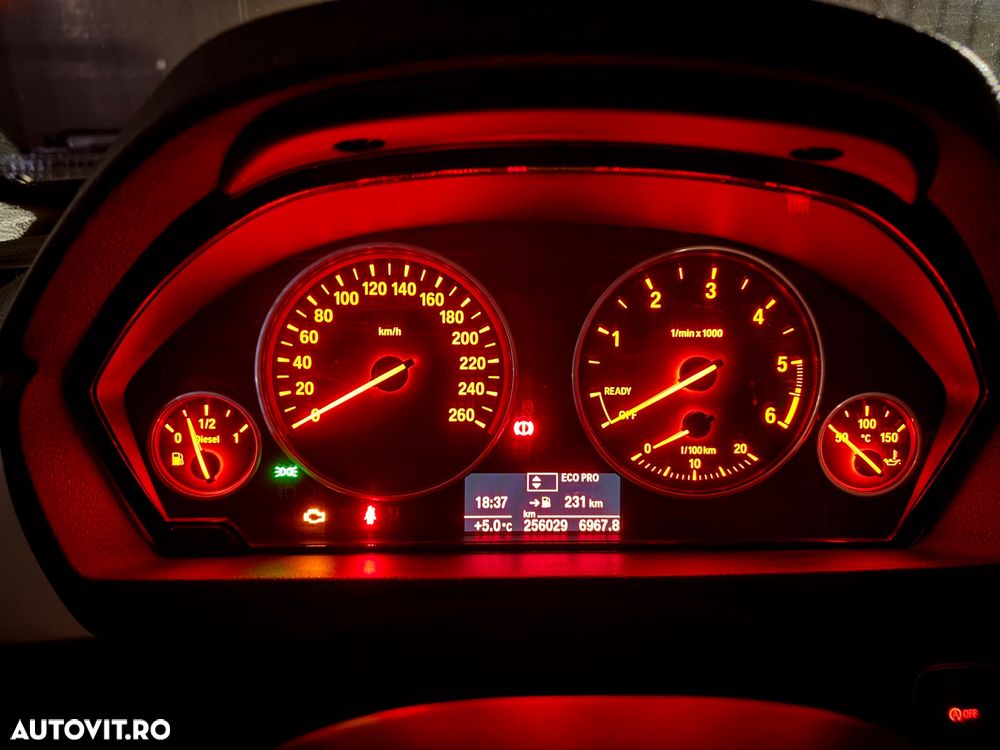 BMW Seria 3 320d Efficient Dynamic Edition Modern Line - 7