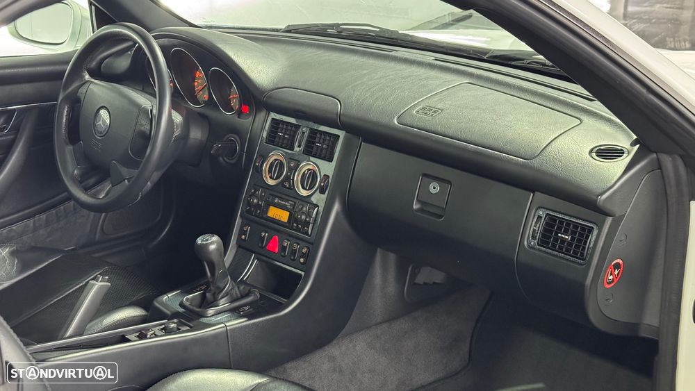 Mercedes-Benz SLK 230 Kompressor - 4