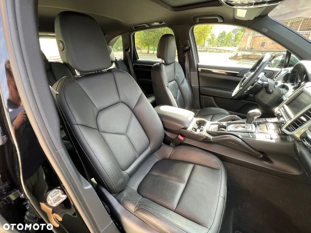 Porsche Cayenne S Tiptronic S - 27