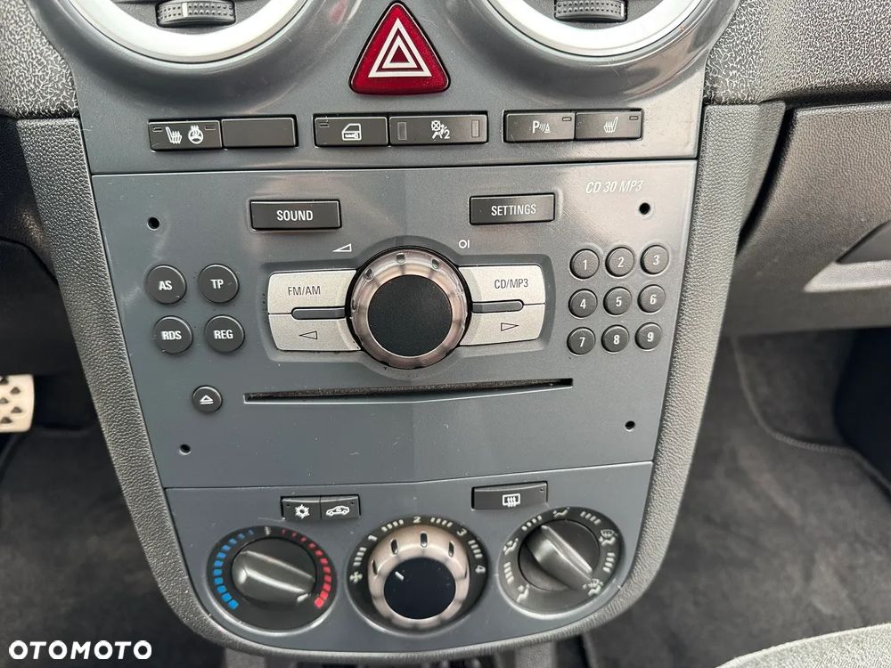 Opel Corsa 1.4 16V Sport - 33