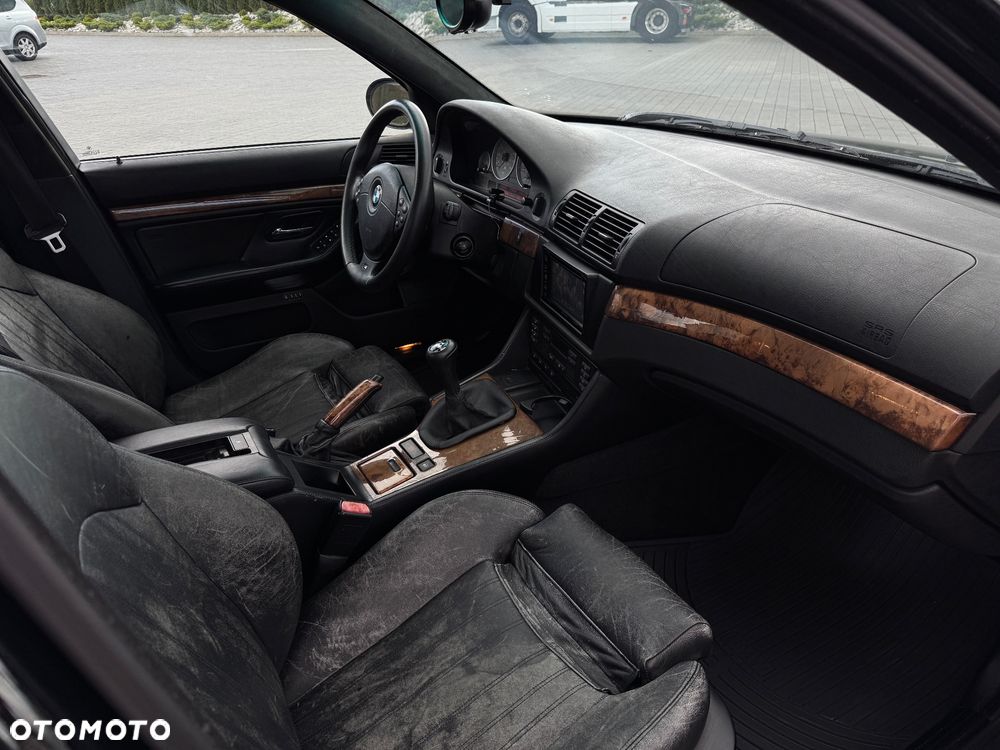 BMW M5 - 12