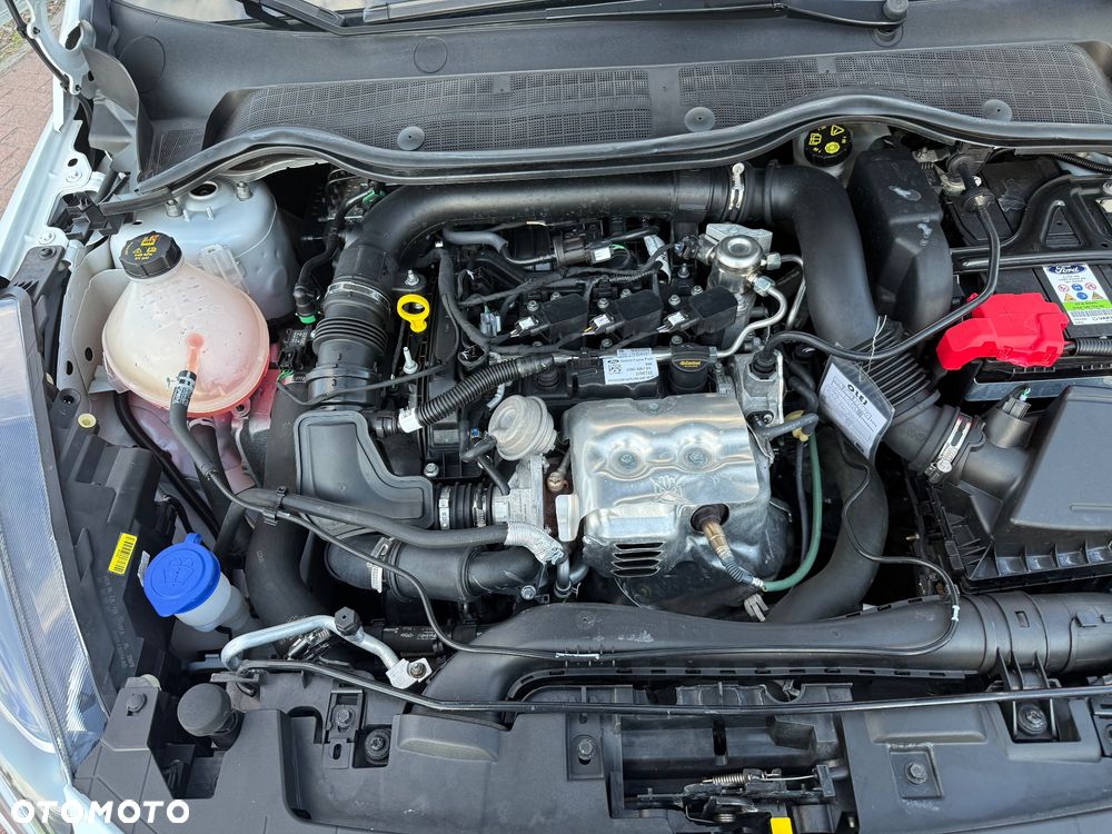 Ford Fiesta 1.0 EcoBoost S&S ACTIVE X - 16