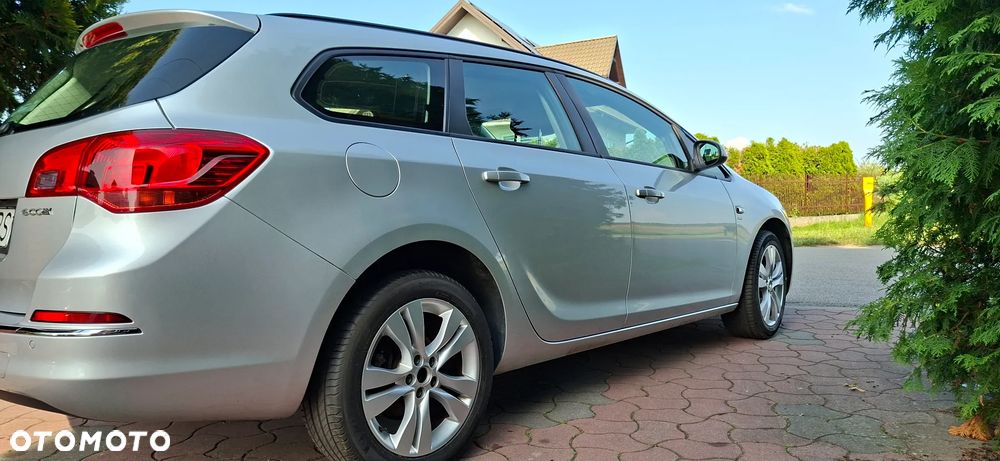 Opel Astra 1.4 Turbo ENERGY - 39