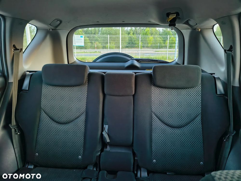 Toyota RAV4 2.2 D-4D Luna - 18