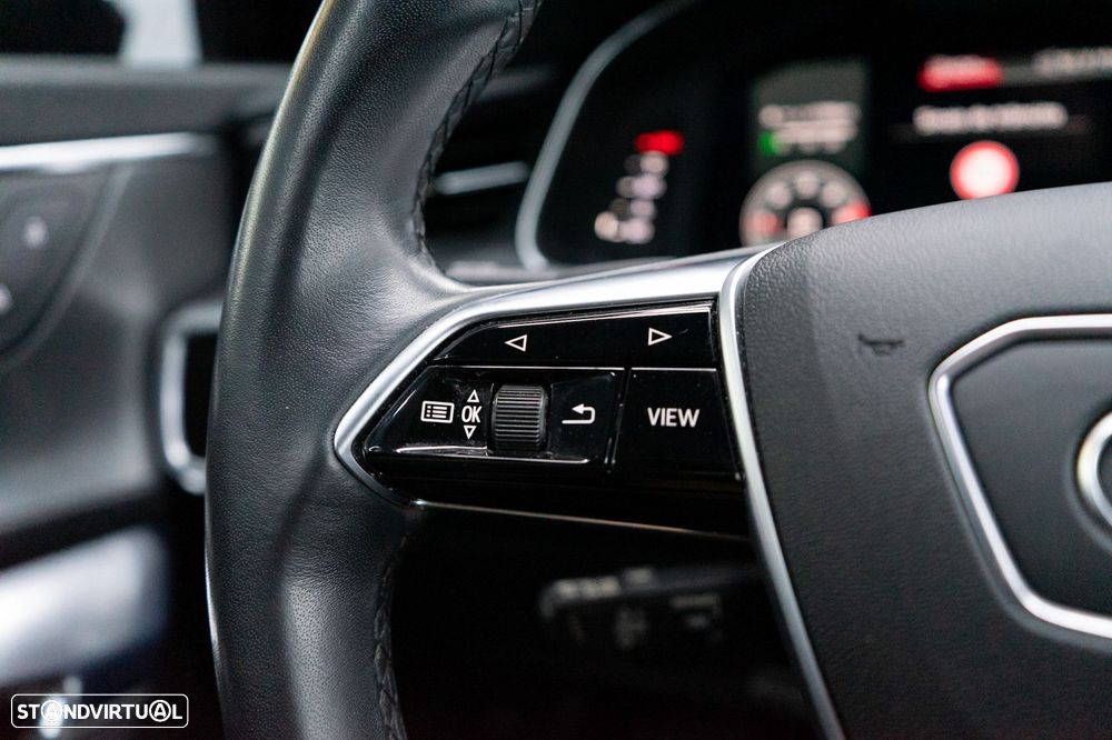 Audi A6 Avant 40 TDI S tronic S line - 38