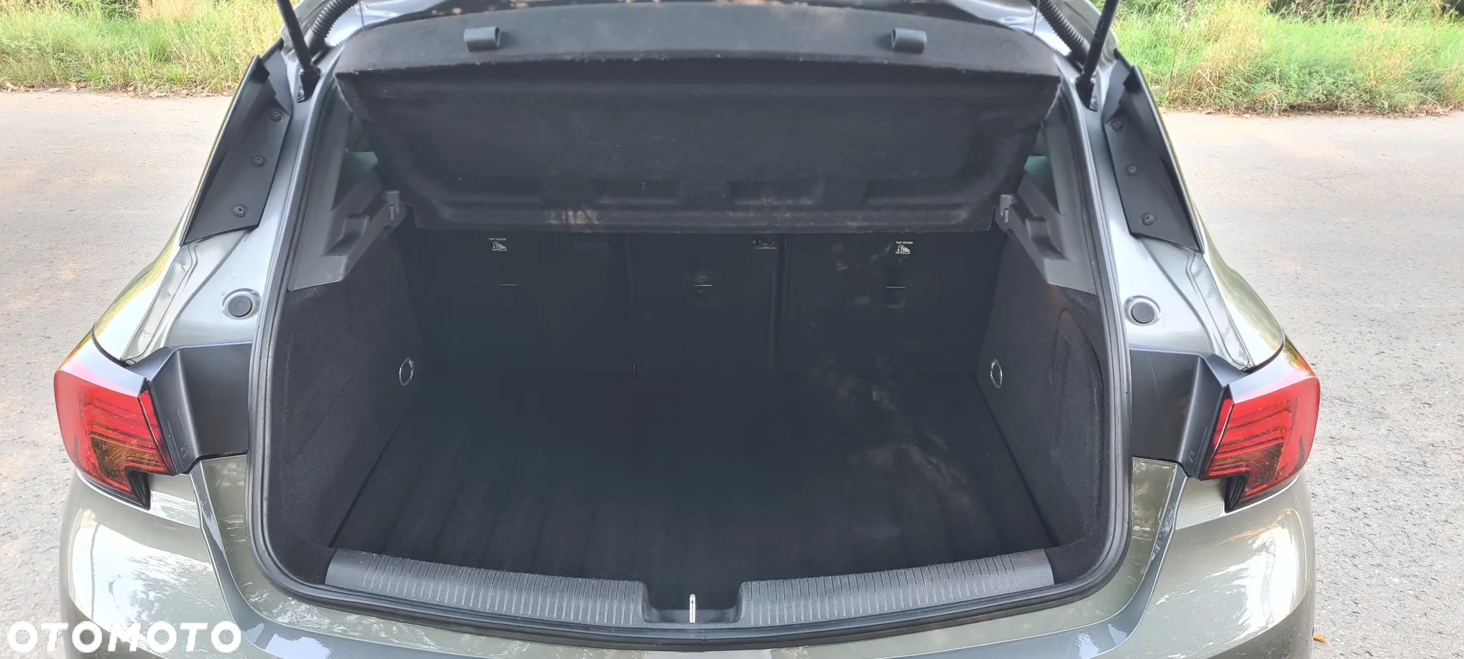 Opel Astra V 1.4 T Elite - 18