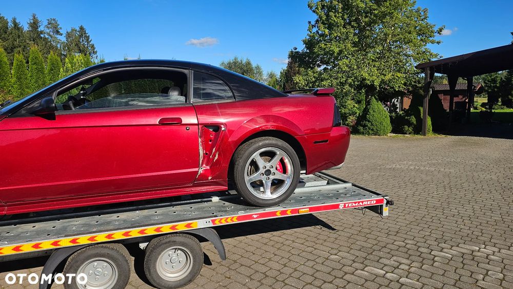 Ford Mustang 4.6 V8 GT - 33