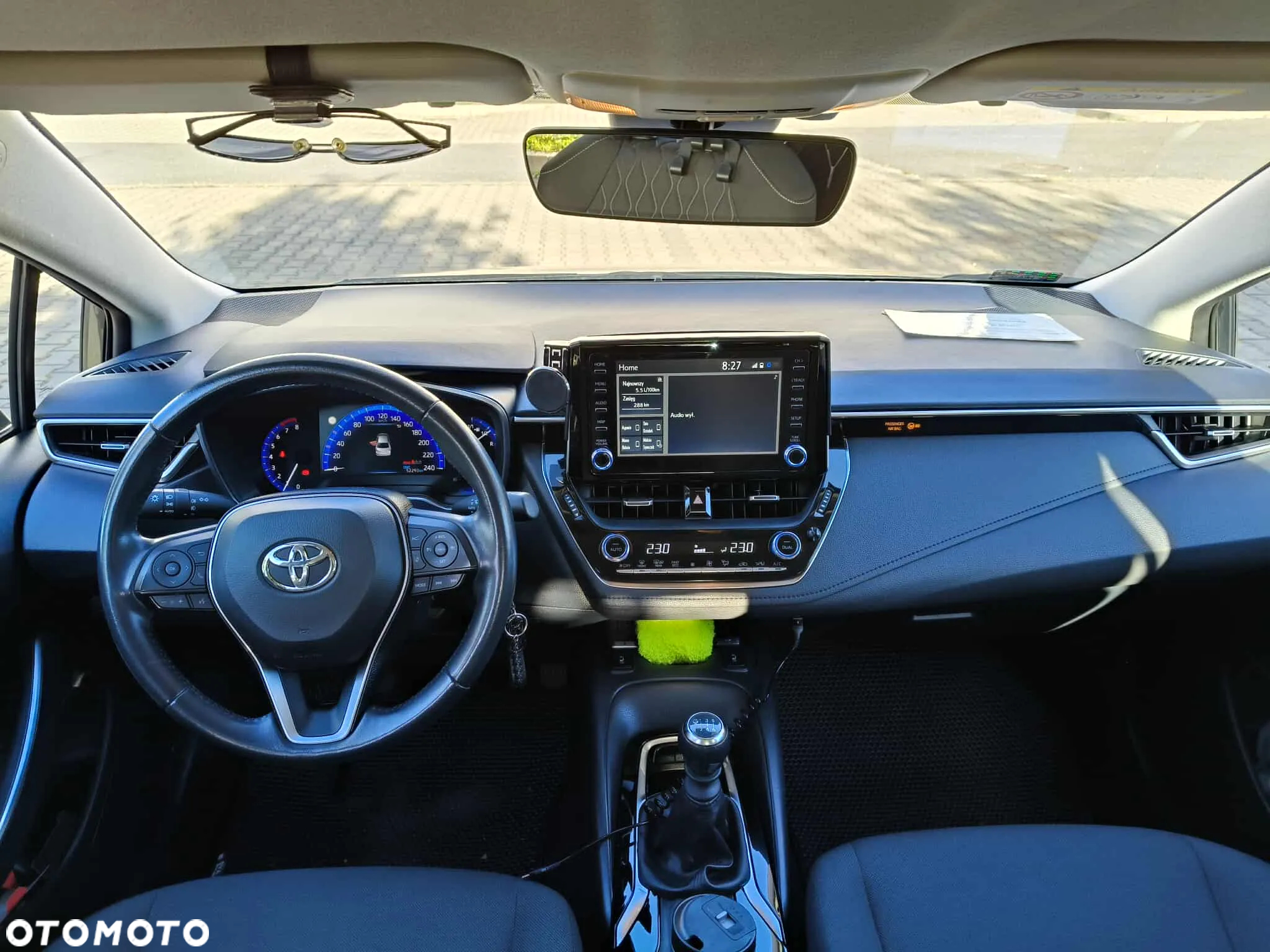 Toyota Corolla 1.5 Comfort - 13