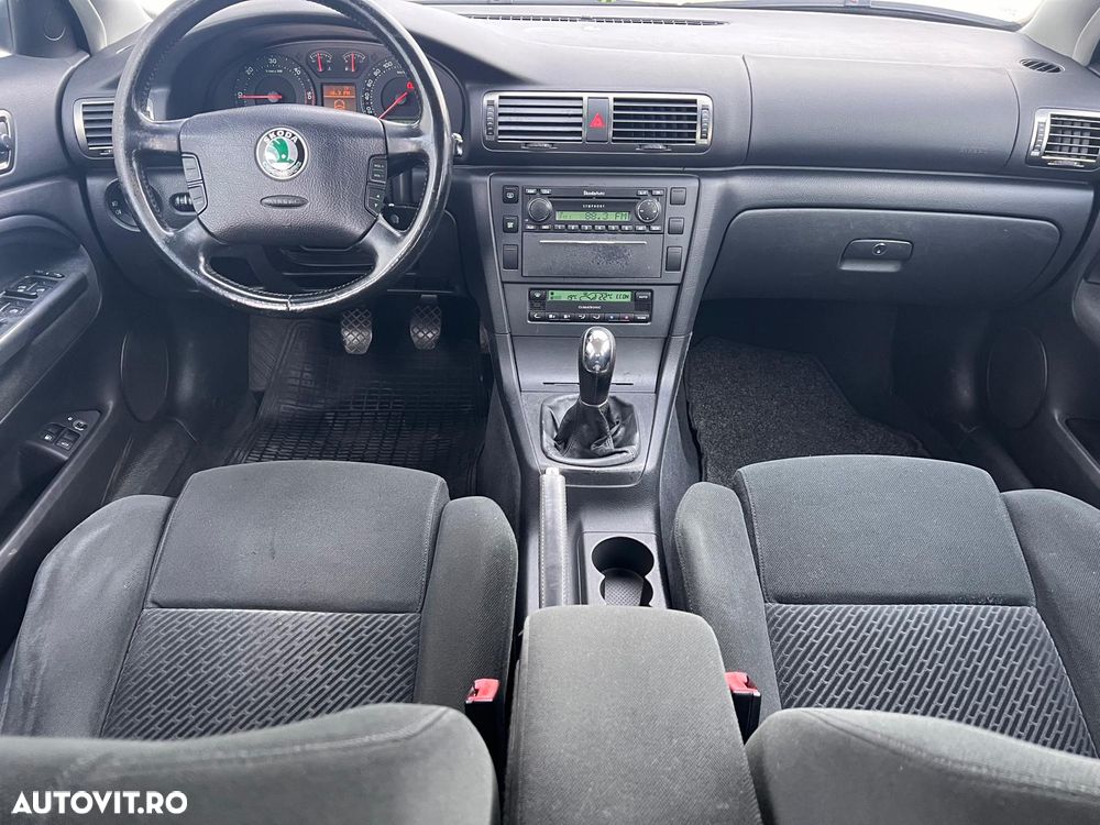 Skoda Superb 1,9 TDI Elegance - 7