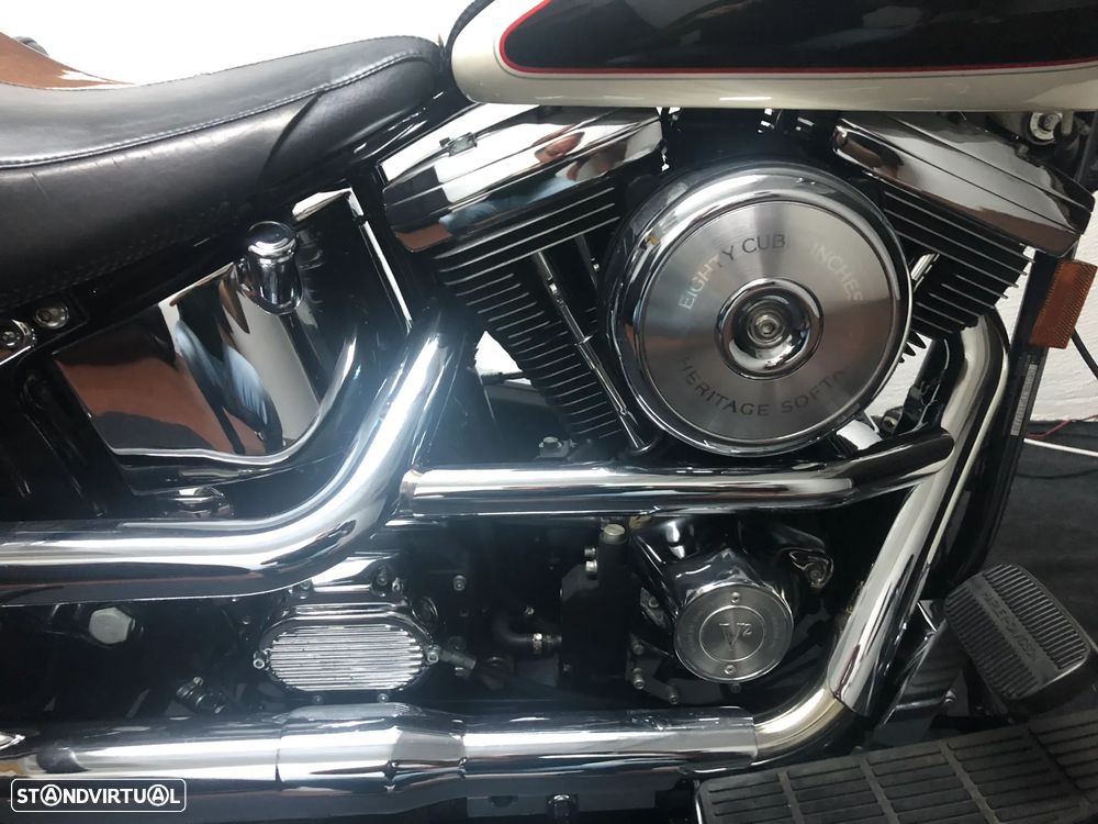 Harley-Davidson FLST FLSTN HERITAGE SOFTAIL NOSTALGIA - 23