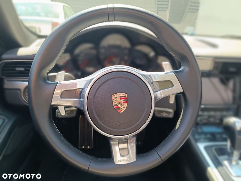 Porsche 911 - 27