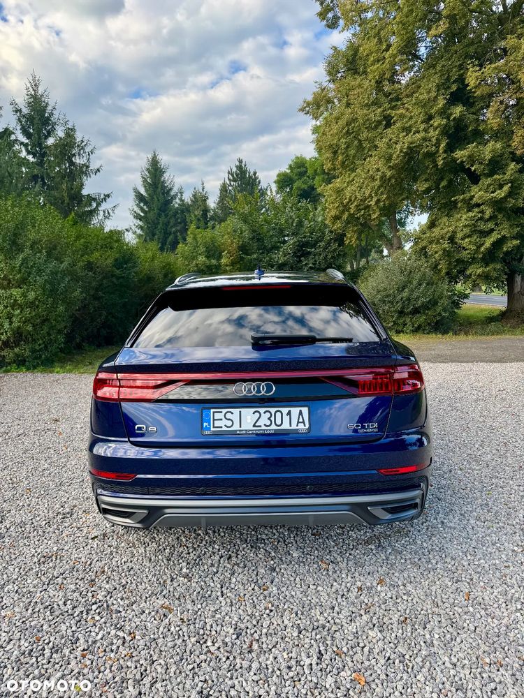Audi Q8 - 6