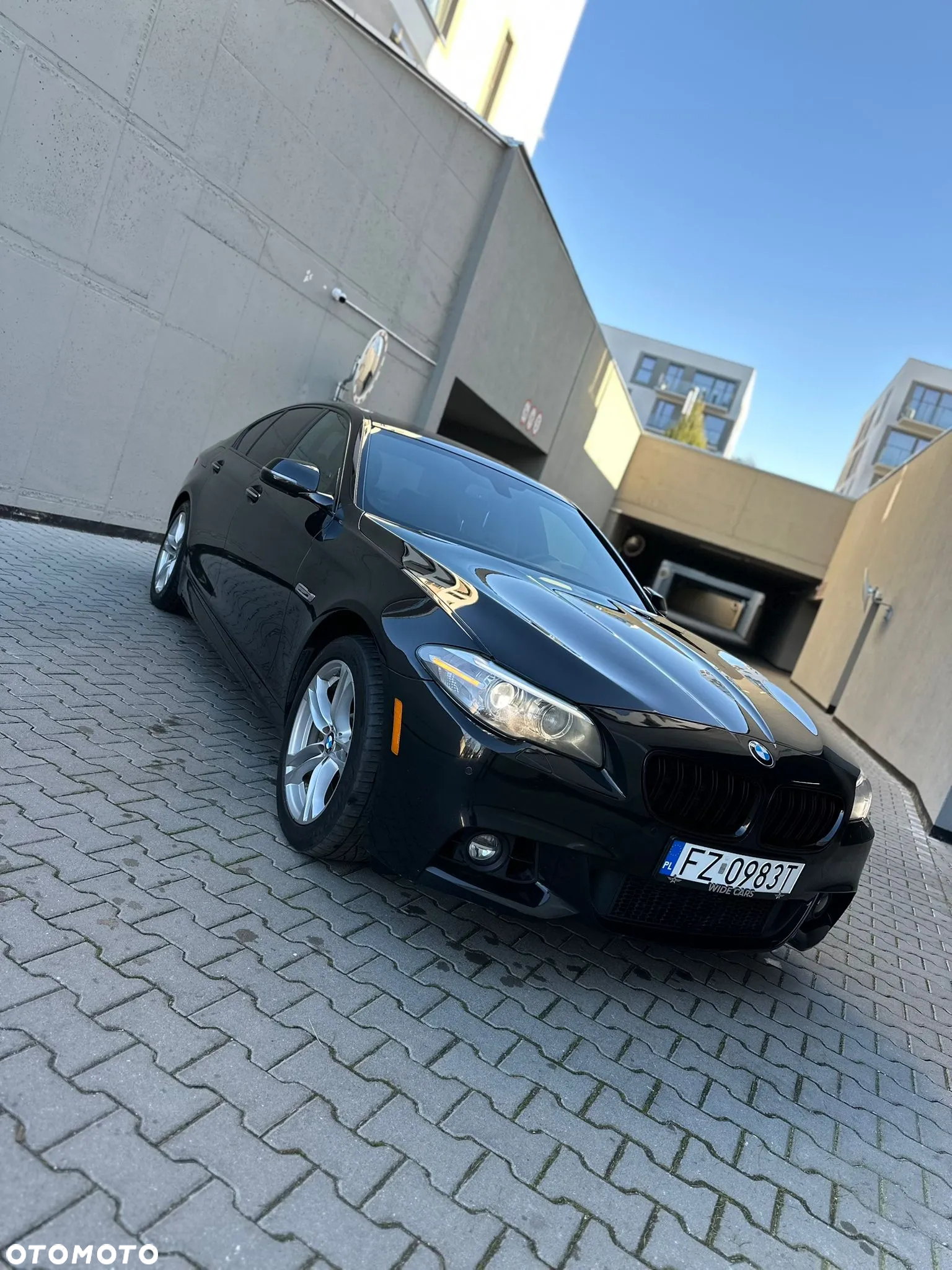 BMW Seria 5 535i xDrive Luxury Line - 2