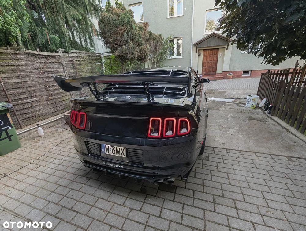 Ford Mustang 5.0 V8 GT Premium - 10