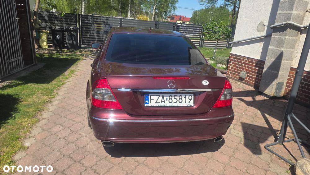 Mercedes-Benz Klasa E 500 4-Matic Elegance - 4