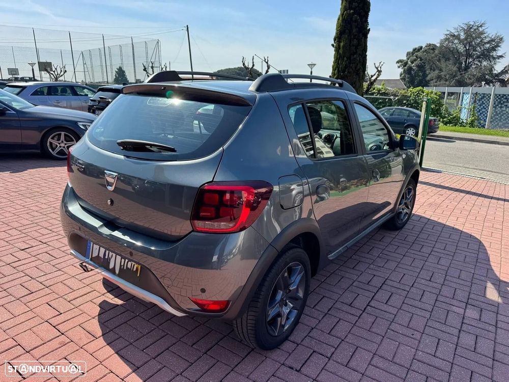 Dacia Sandero 0.9 TCe Stepway - 26