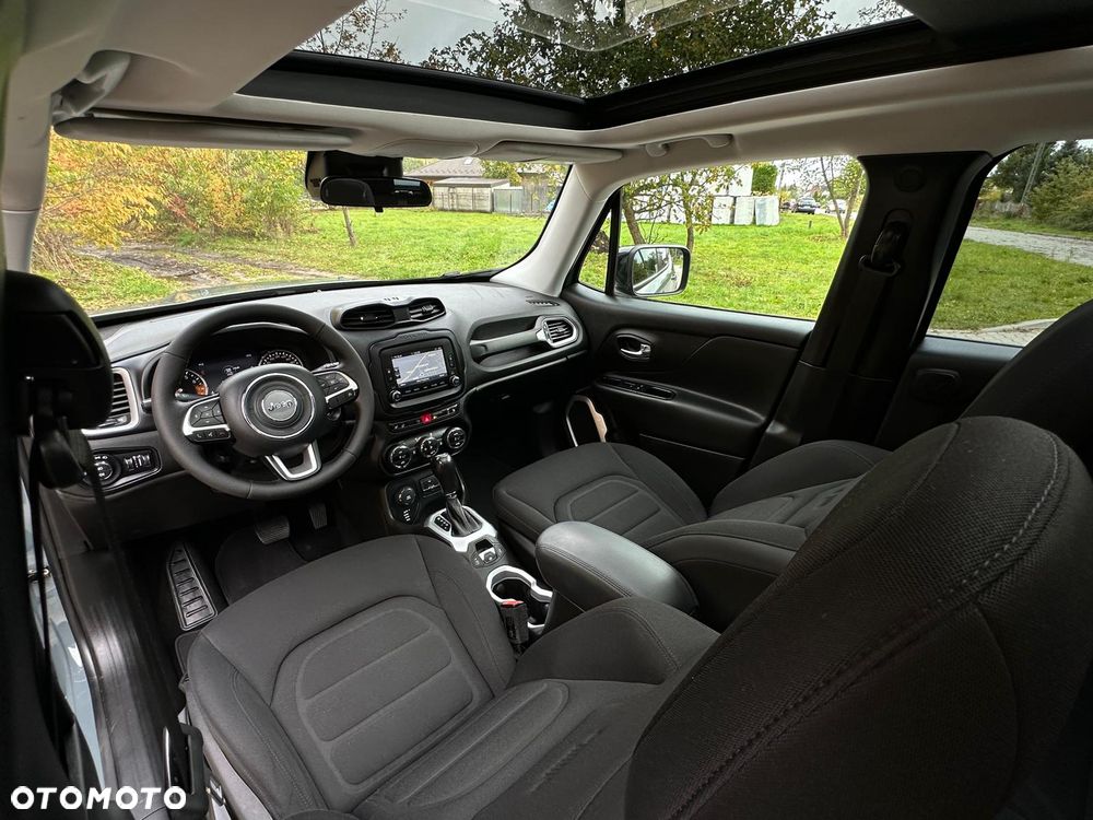 Jeep Renegade - 23