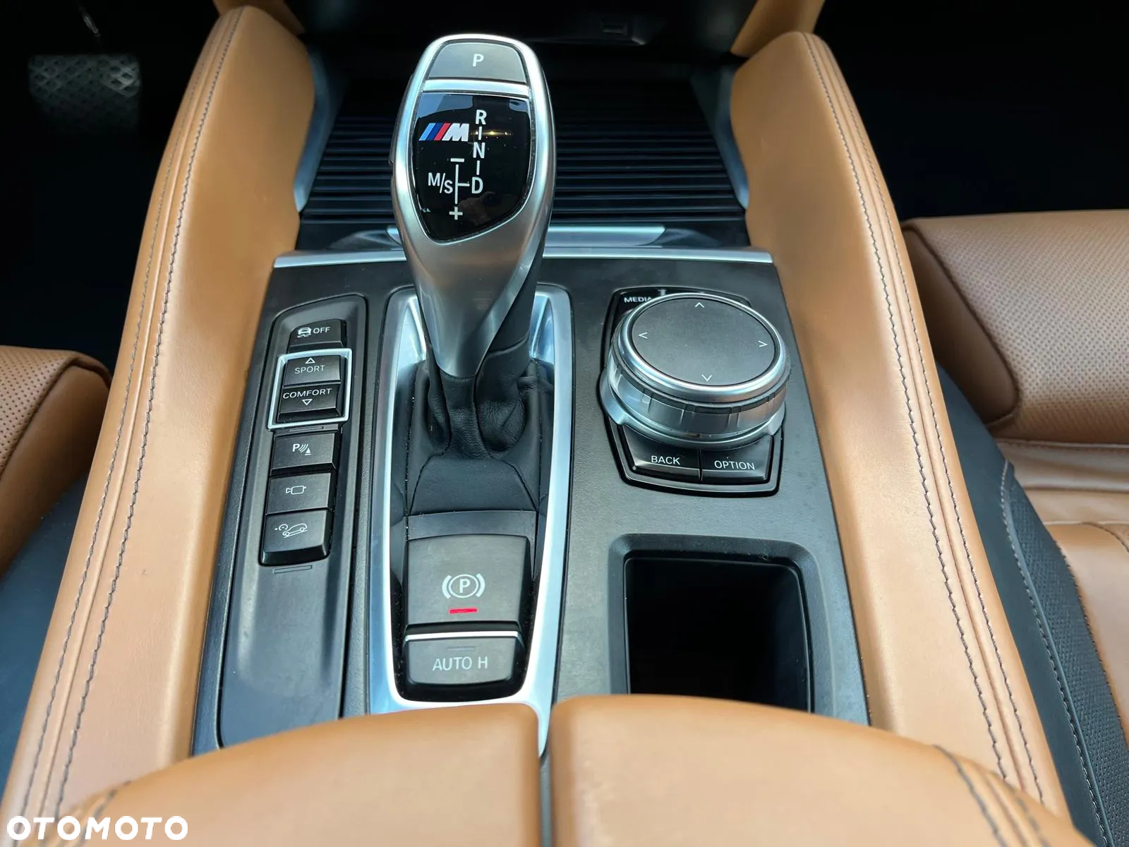 BMW X6 M50d - 23