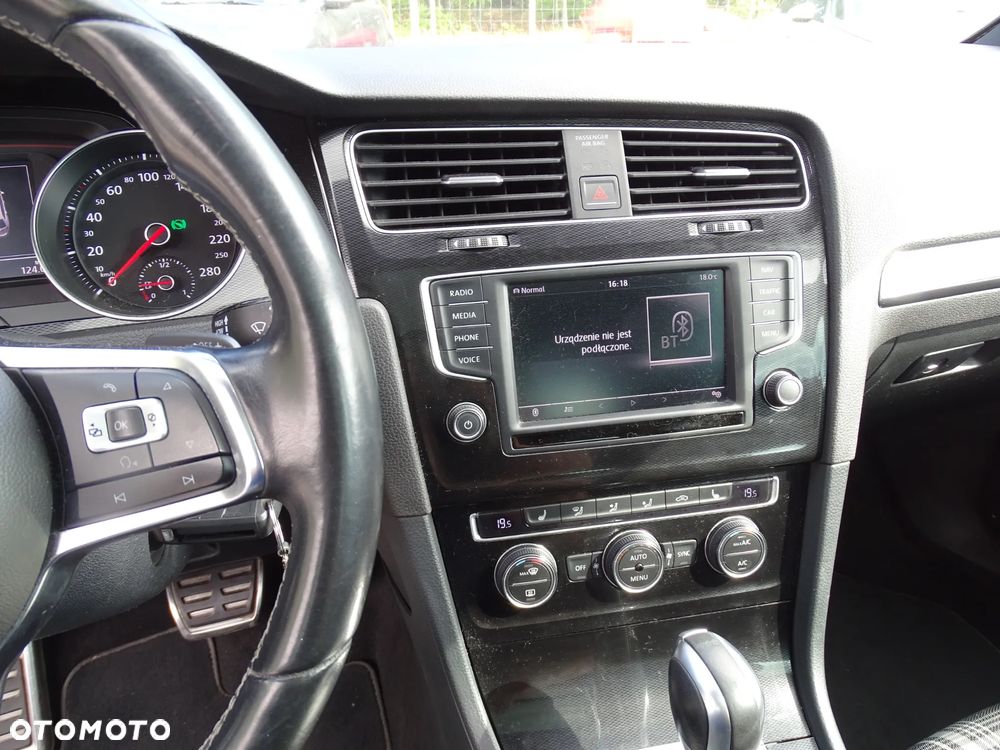 Volkswagen Golf 2.0 TDI BMT GTD - 34