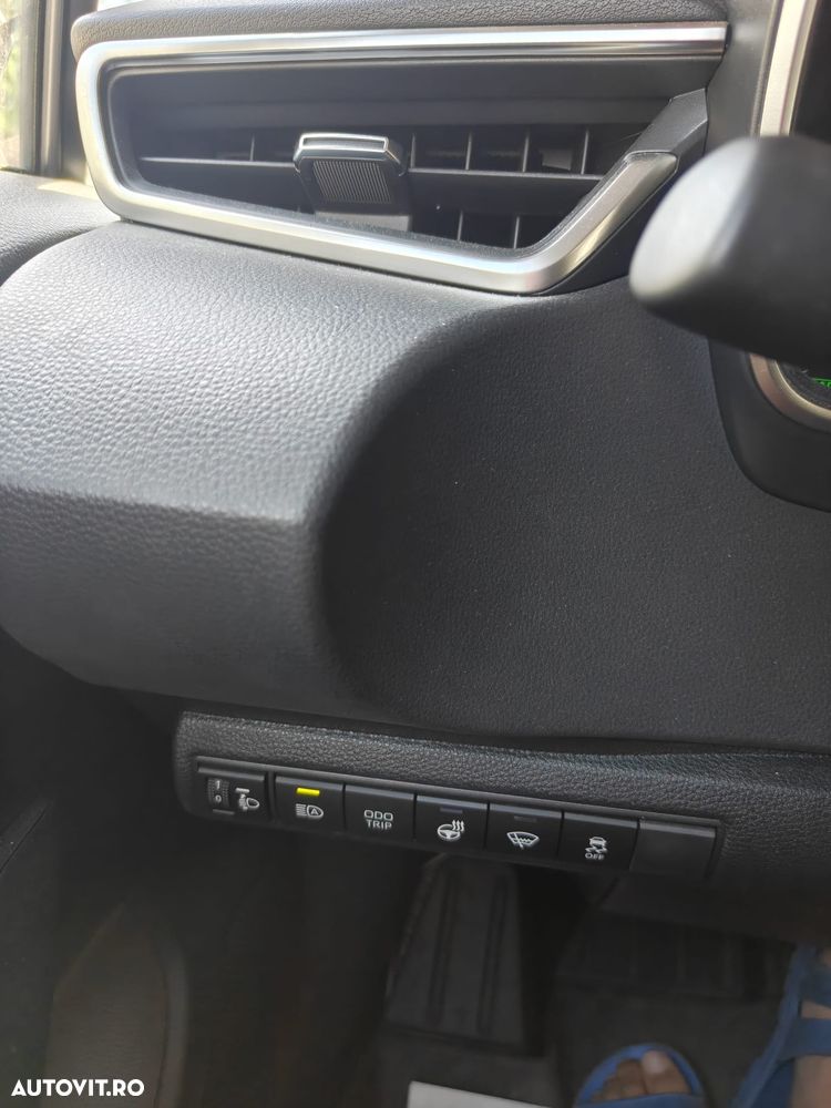 Toyota Corolla 1.8 HSD Dynamic - 6