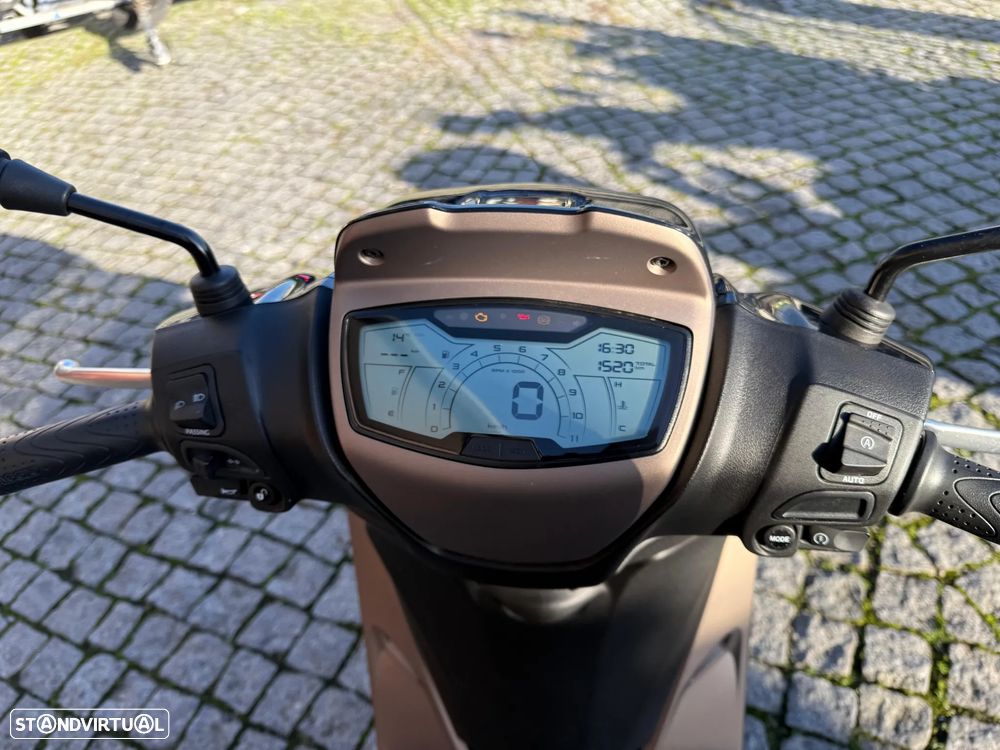 Piaggio Medley C/Nova - 3