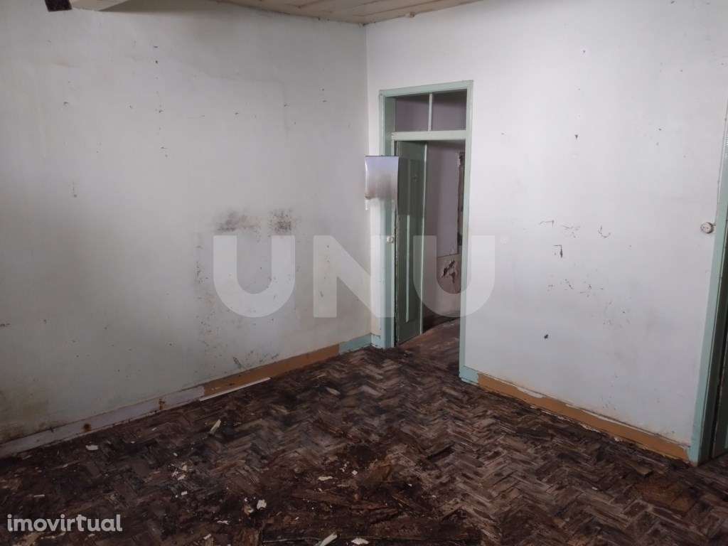 Moradia com 4 frações de utilização independente - Zona Histórica - Grande imagem: 4/7