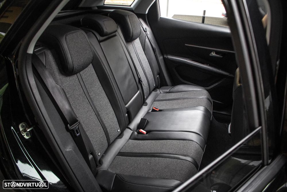 Peugeot 3008 1.6 BlueHDi Allure EAT6 - 21