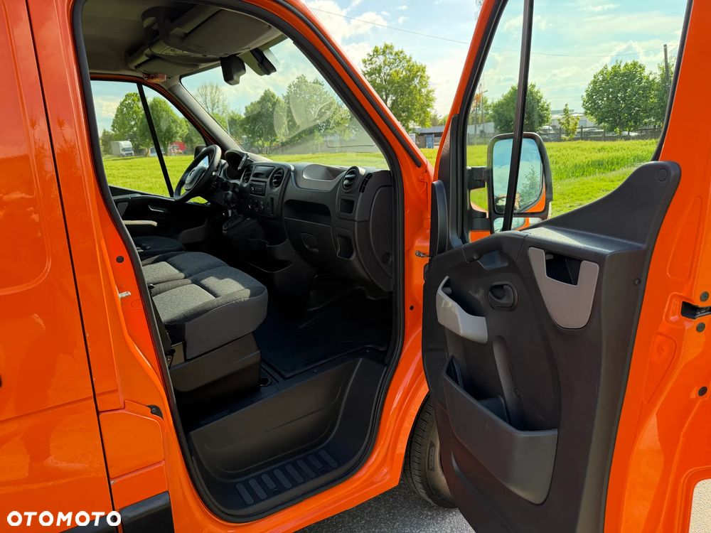 Opel Movano * 2.3 / 135KM * L2H2 / Średni / Podwyższany * Furgon / Blaszak * - 32