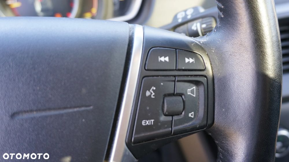 Volvo V40 D3 Drive-E Inscription - 16