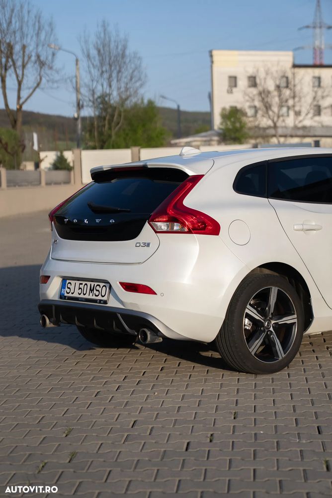 Volvo V40 - 20