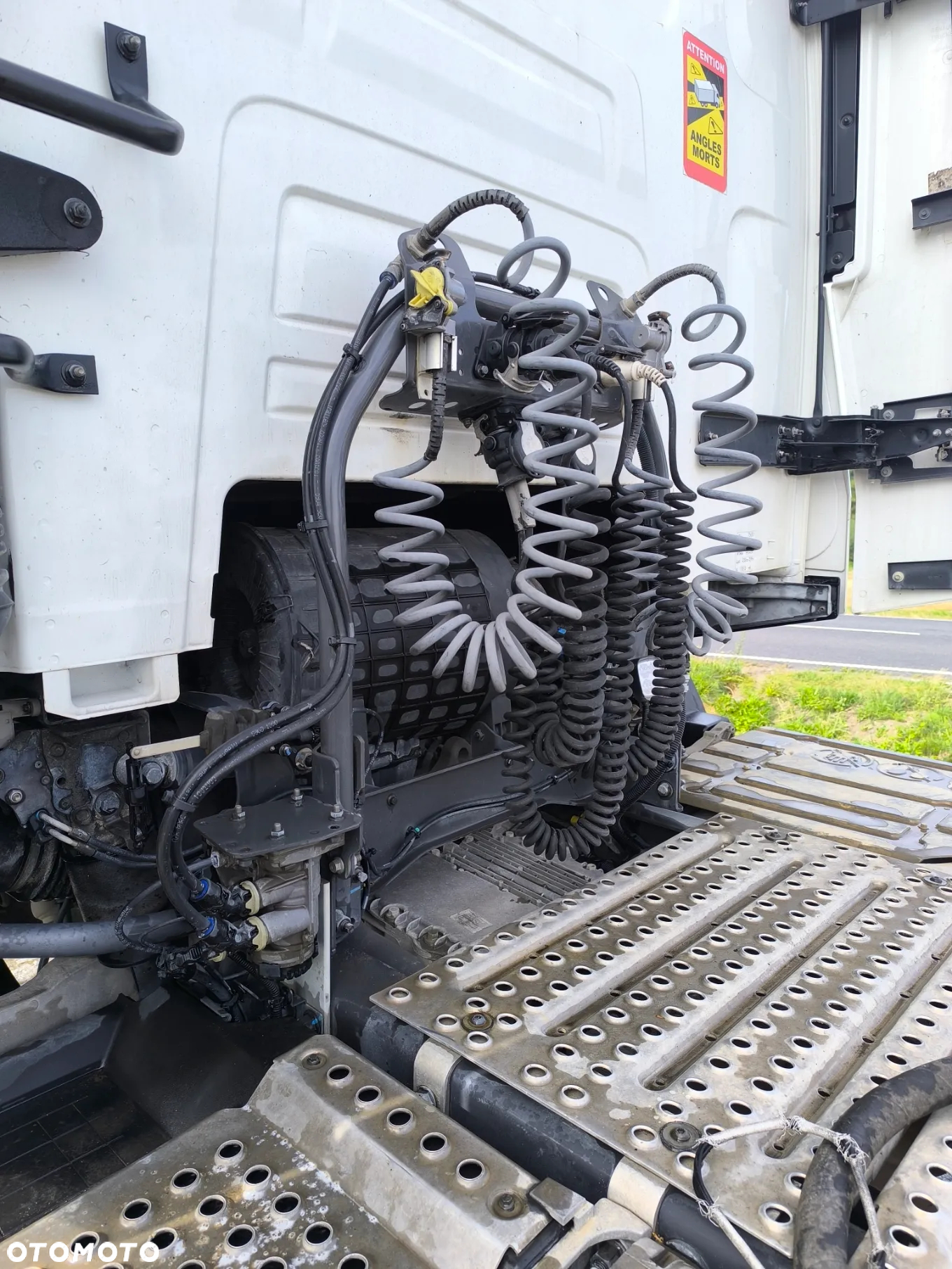 Renault T480 - 9