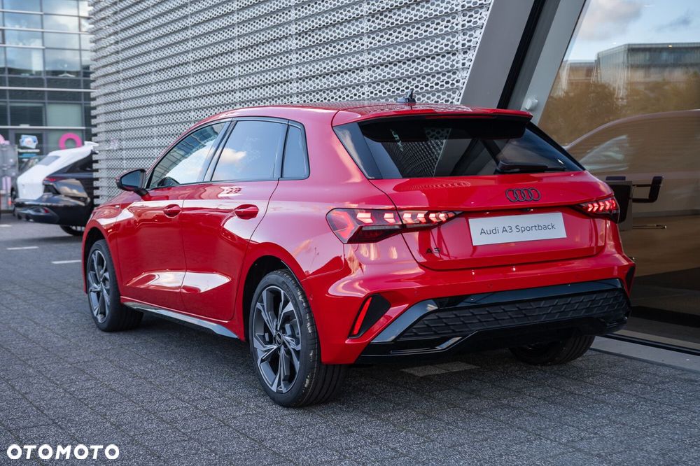 Audi A3 Sportback - 3