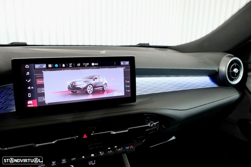 Alfa Romeo Tonale 1.3 Plug-In Hybrid Sprint e-AWD - 16