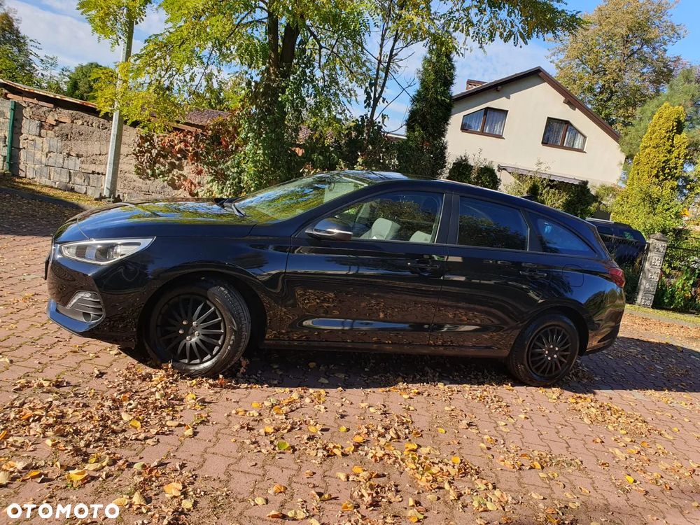 Hyundai i30 1.4 Select - 6