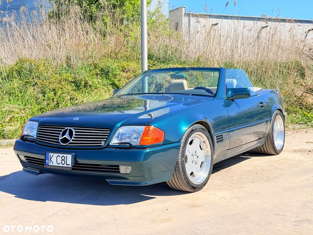 Mercedes-Benz SL - 25