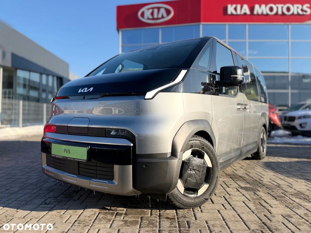 Kia PV5 - 8