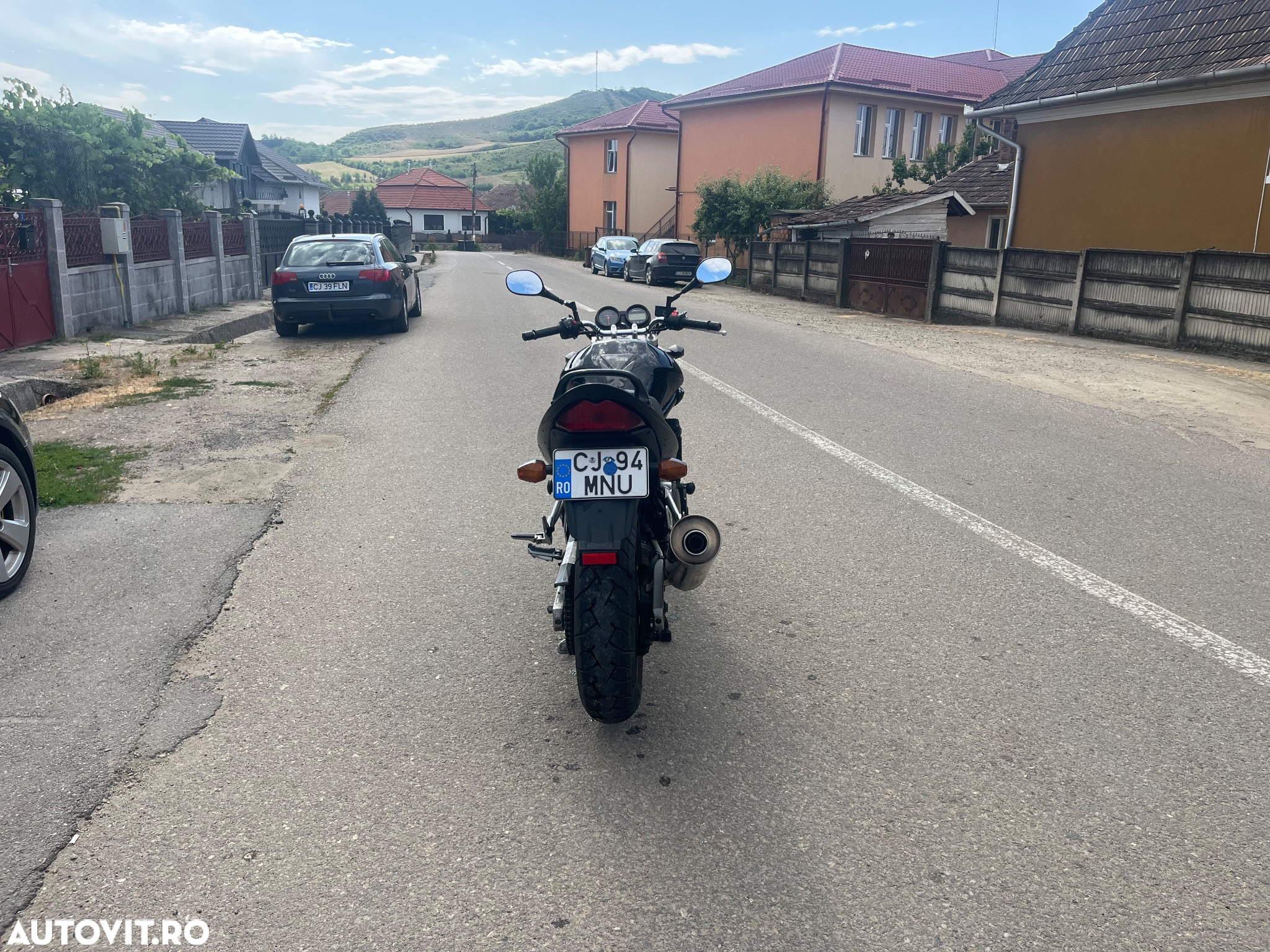 Suzuki GSF - Bandit - 3