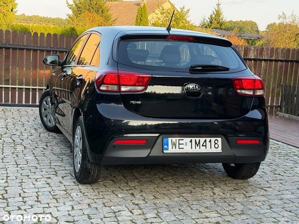 Kia Rio 1.4 M - 20