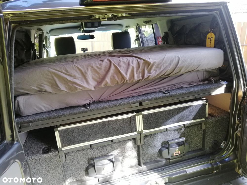 Toyota Land Cruiser - 5