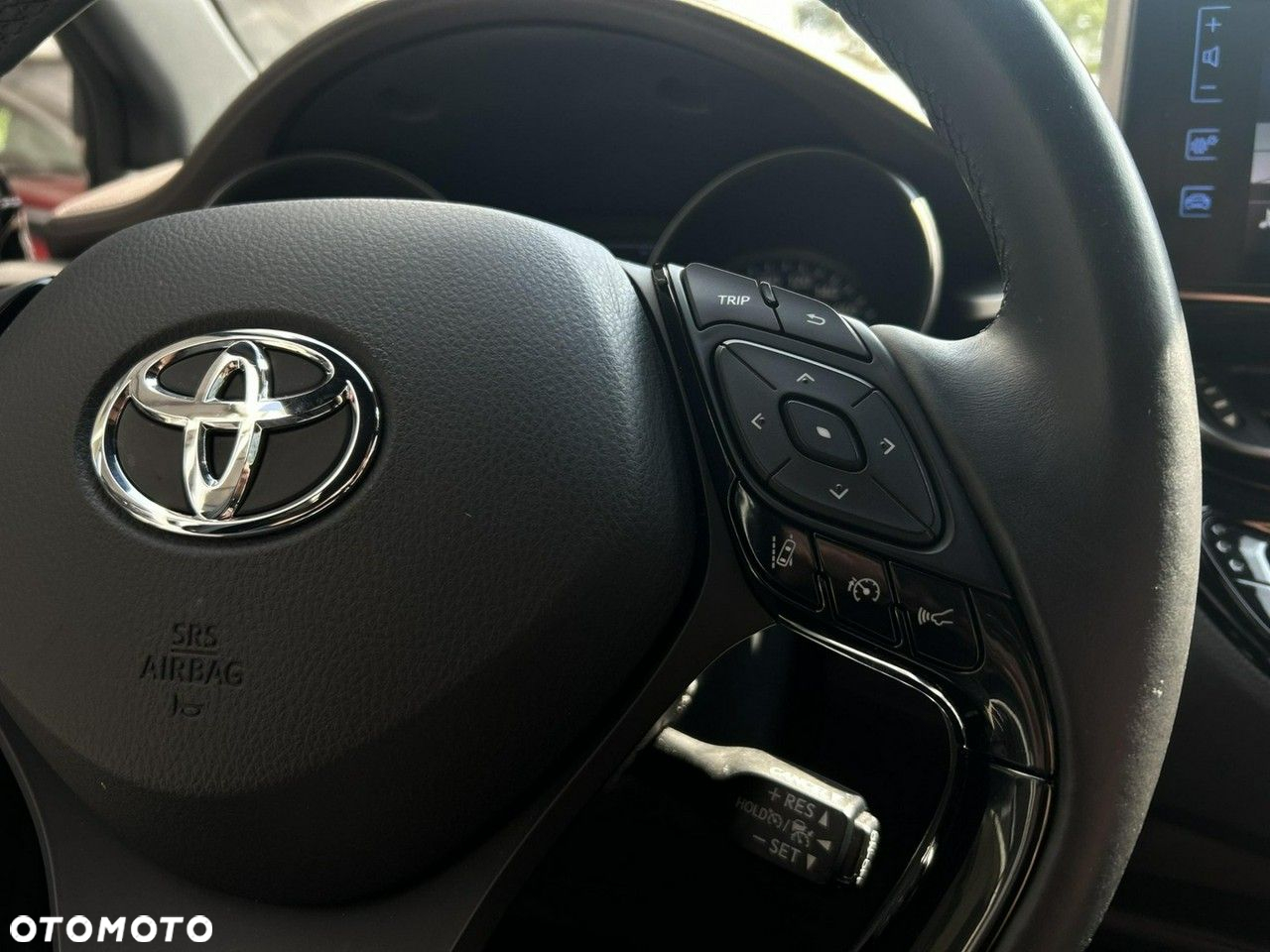 Toyota C-HR - 21
