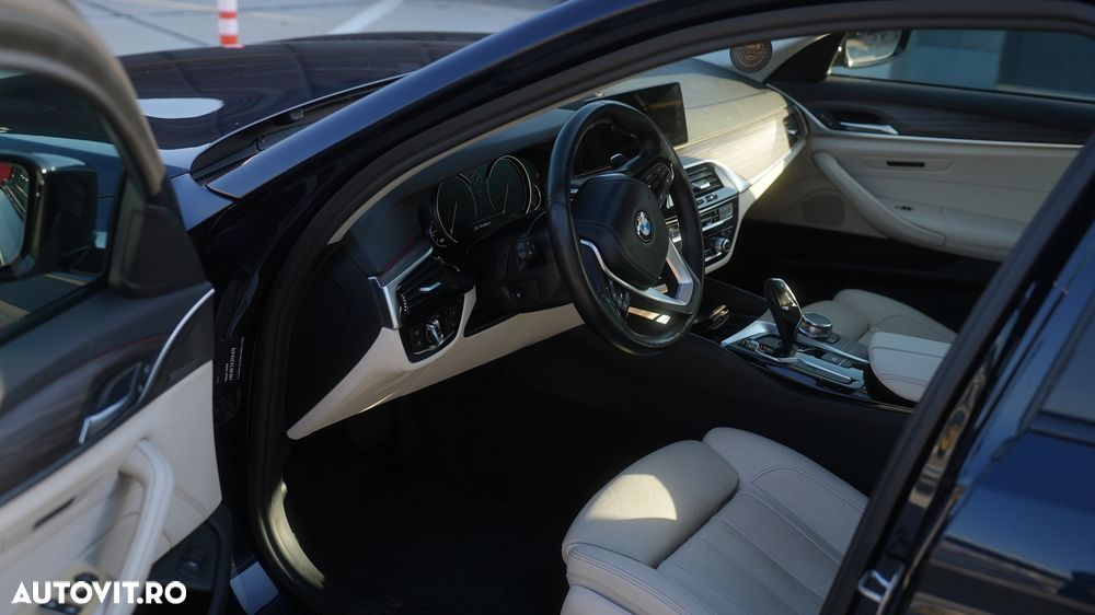 BMW Seria 5 540i Aut. Sport Line - 11