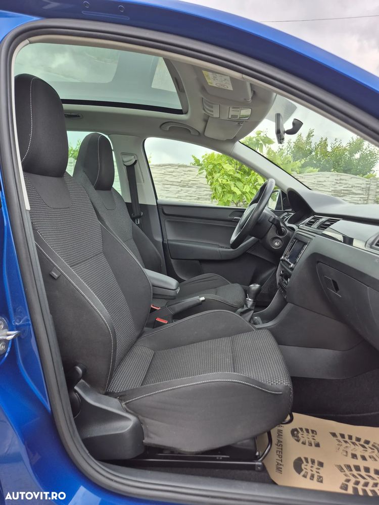 Skoda RAPID 1.2 TSI Style+ Green tec - 9