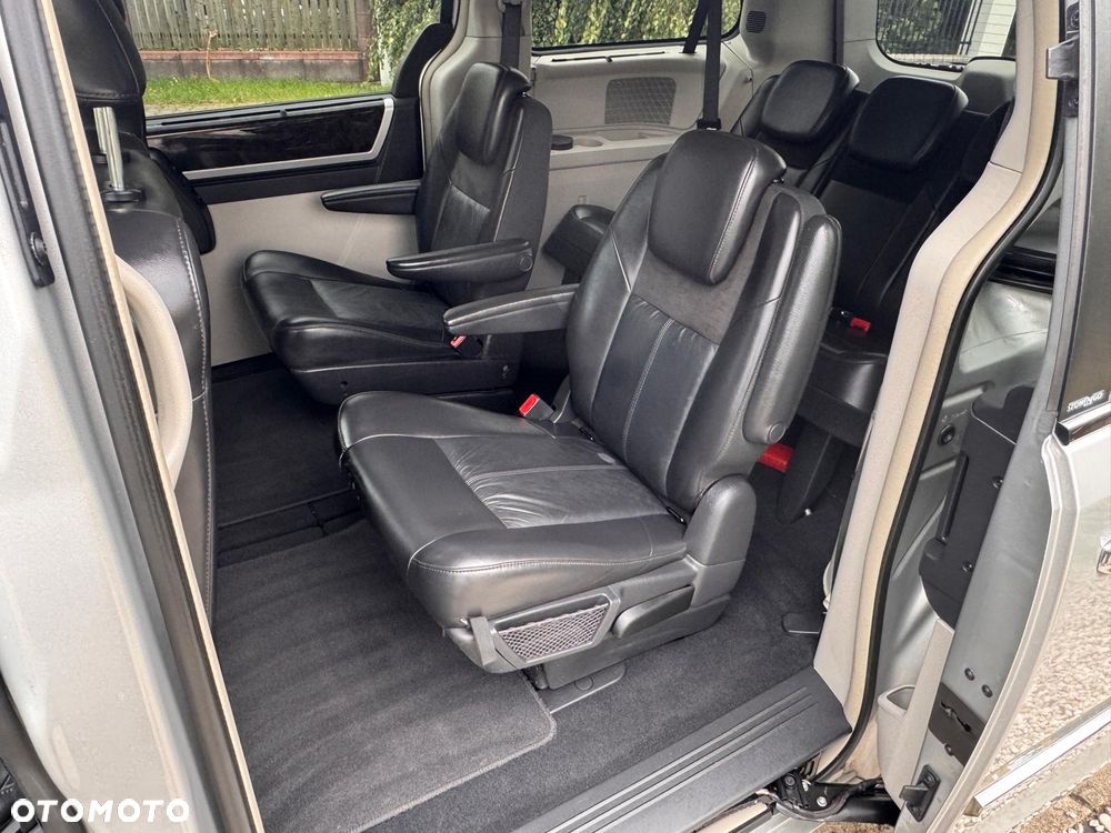 Chrysler Grand Voyager 2.8 CRD Automatik Limited - 3