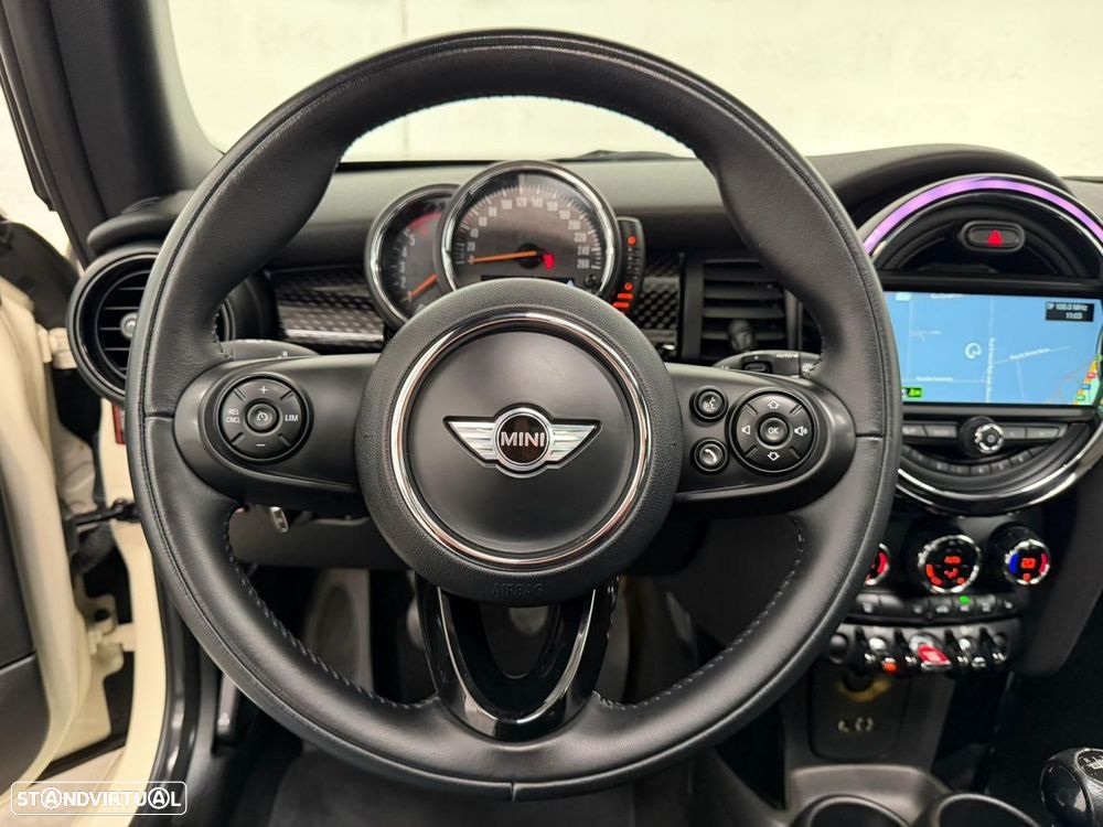 MINI 3 Portas Cooper SD - 16