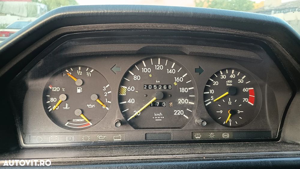 Mercedes-Benz W124 - 6