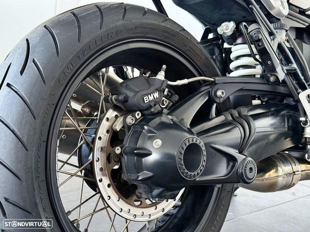 BMW R nineT - 7