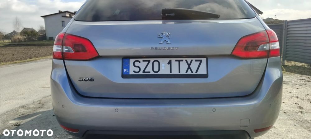 Peugeot 308 1.2 PureTech Active Pack S&S - 9