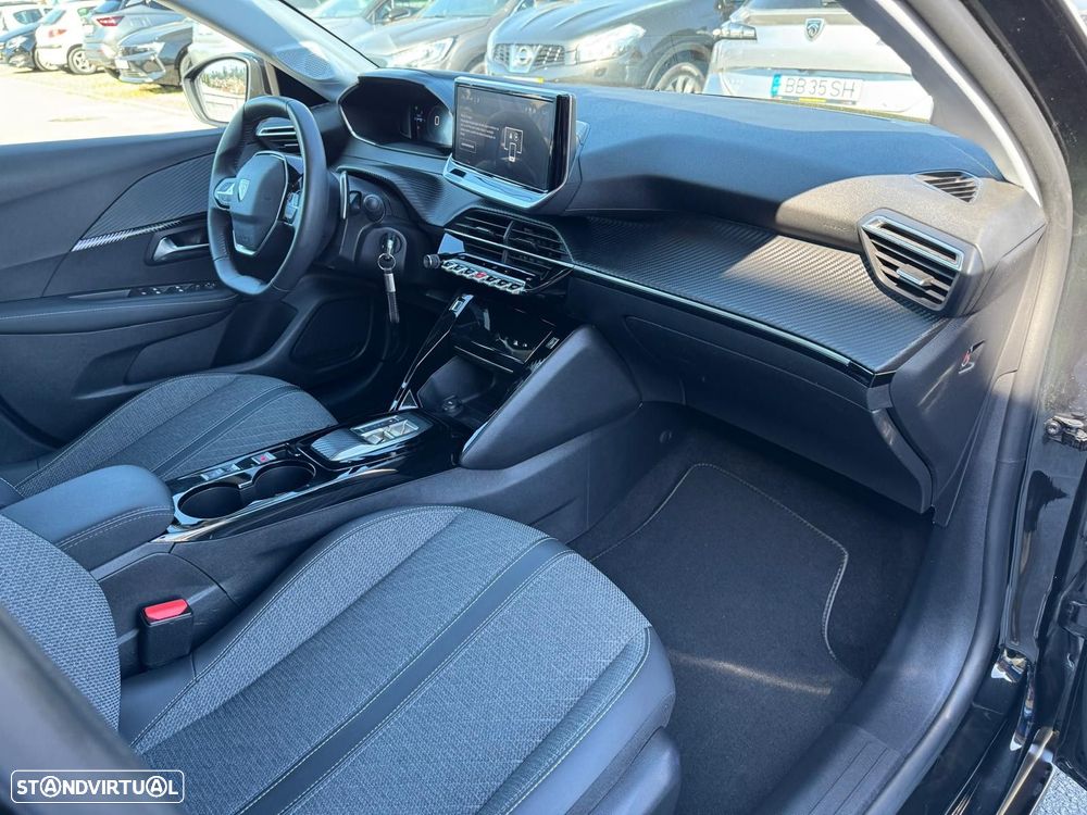 Peugeot 208 1.2 Hybrid Allure e-DCS6 - 16